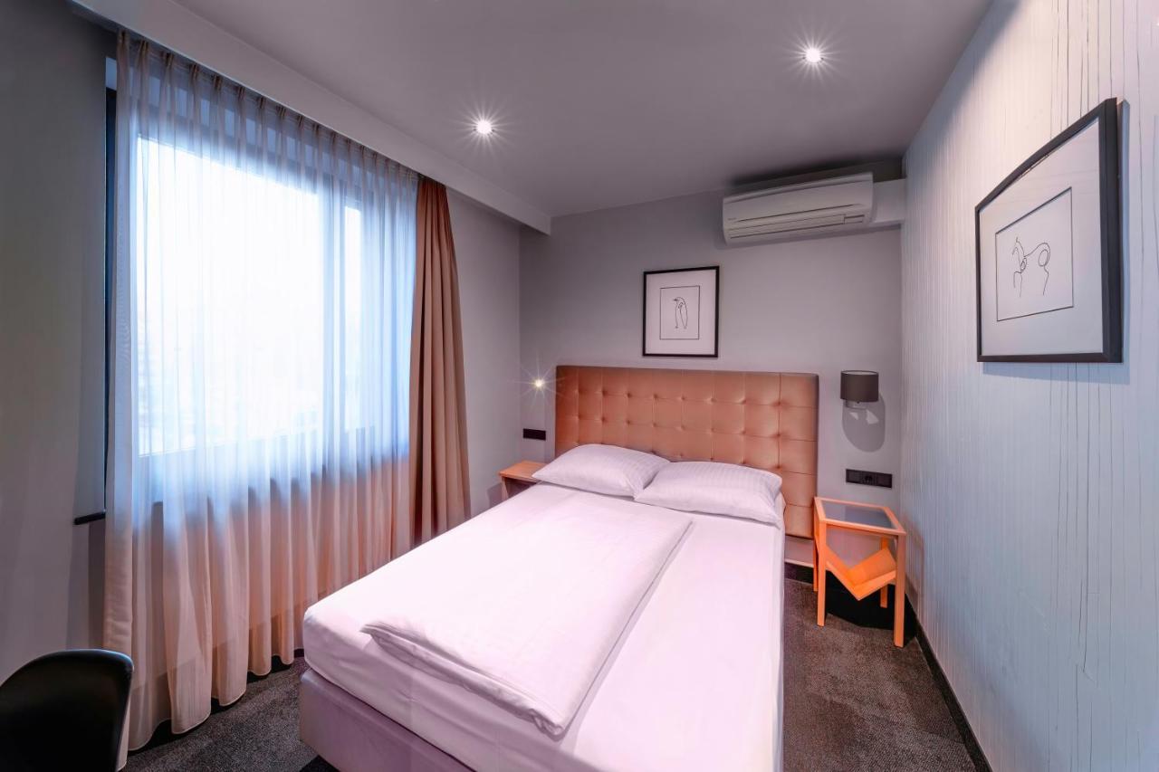 Cult Frankfurt 4* Frankfurt am Main